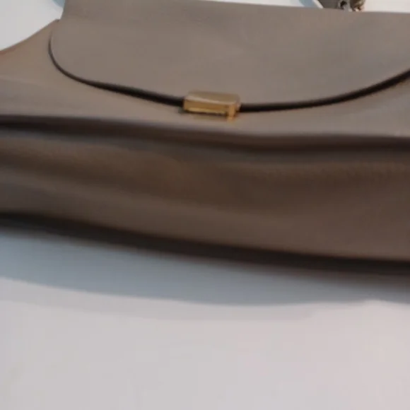 Cuyana Taupe Handbag - Picture 2 of 12